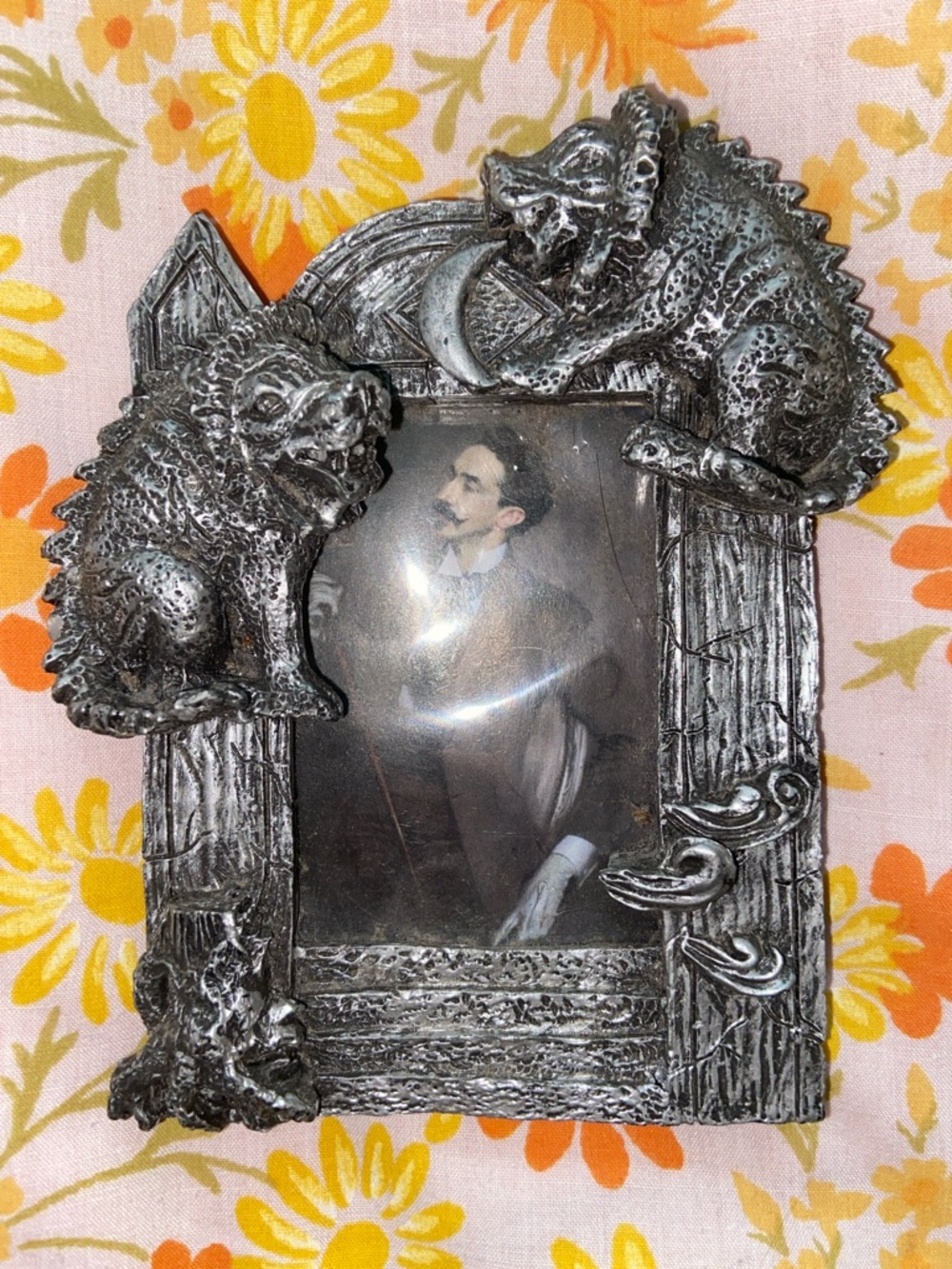 GOTHIC GARGOYLES FRAME Small Pocket Picture Dark Edgy